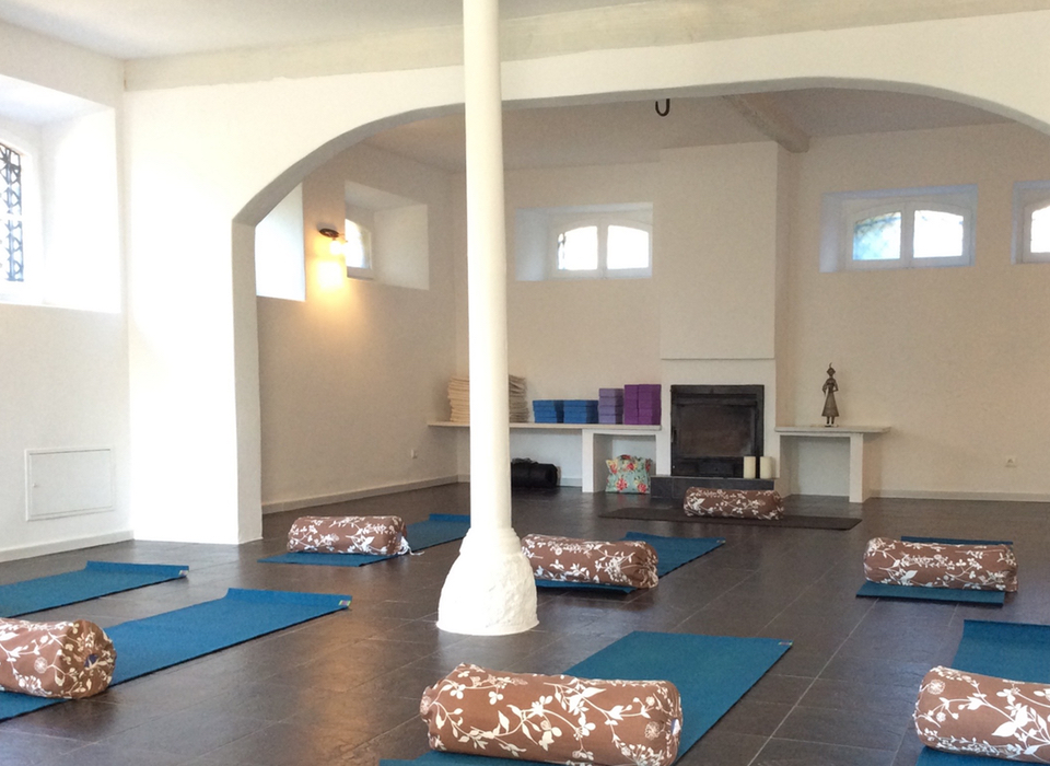 Yoga classes studio Portugal